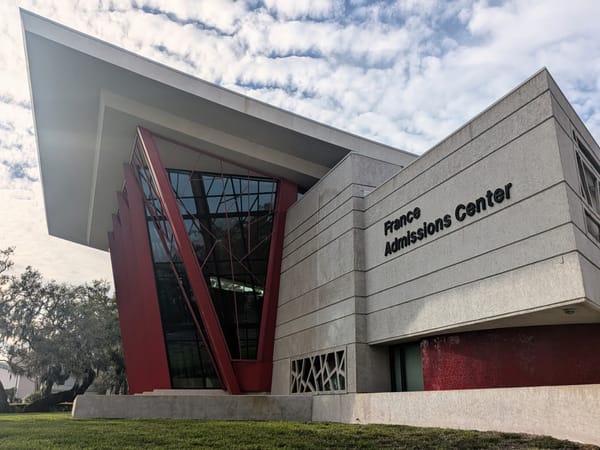 Florida Southern College: Where the Architecture is Just “Wright”